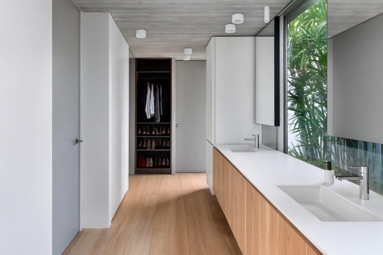 Property 7m